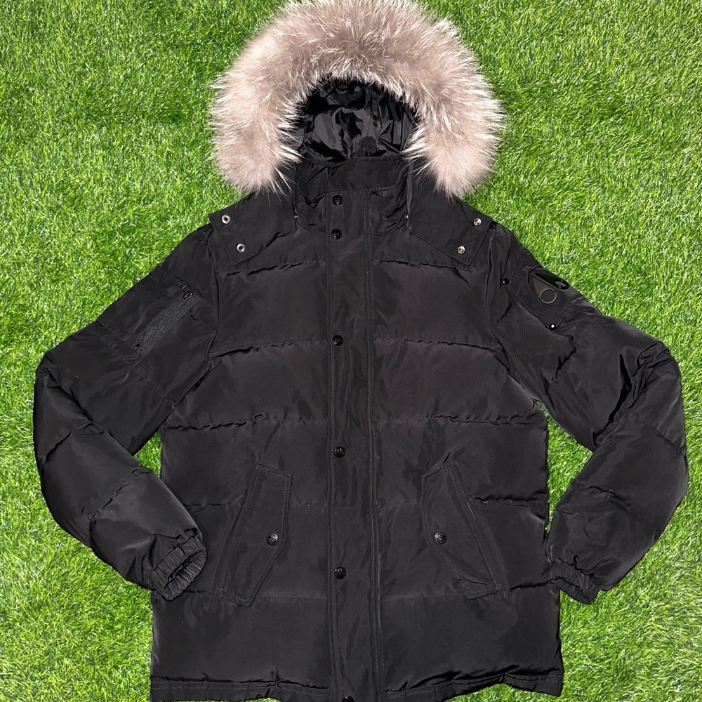 Moose Knuckles knucklers kids jacket puffer w fur youth kids jacket size XL